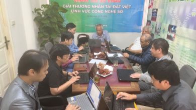Chấm thi Sơ khảo Nhân tài Đất Việt 2023 lĩnh vực Công nghệ số